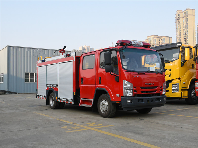 五十鈴4噸泡沫消防車(chē)