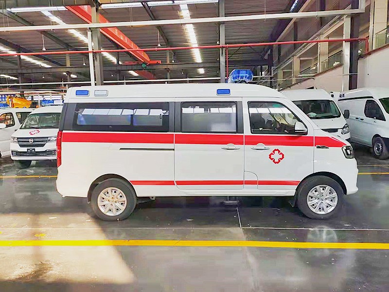 金杯新快運(yùn)救護(hù)車