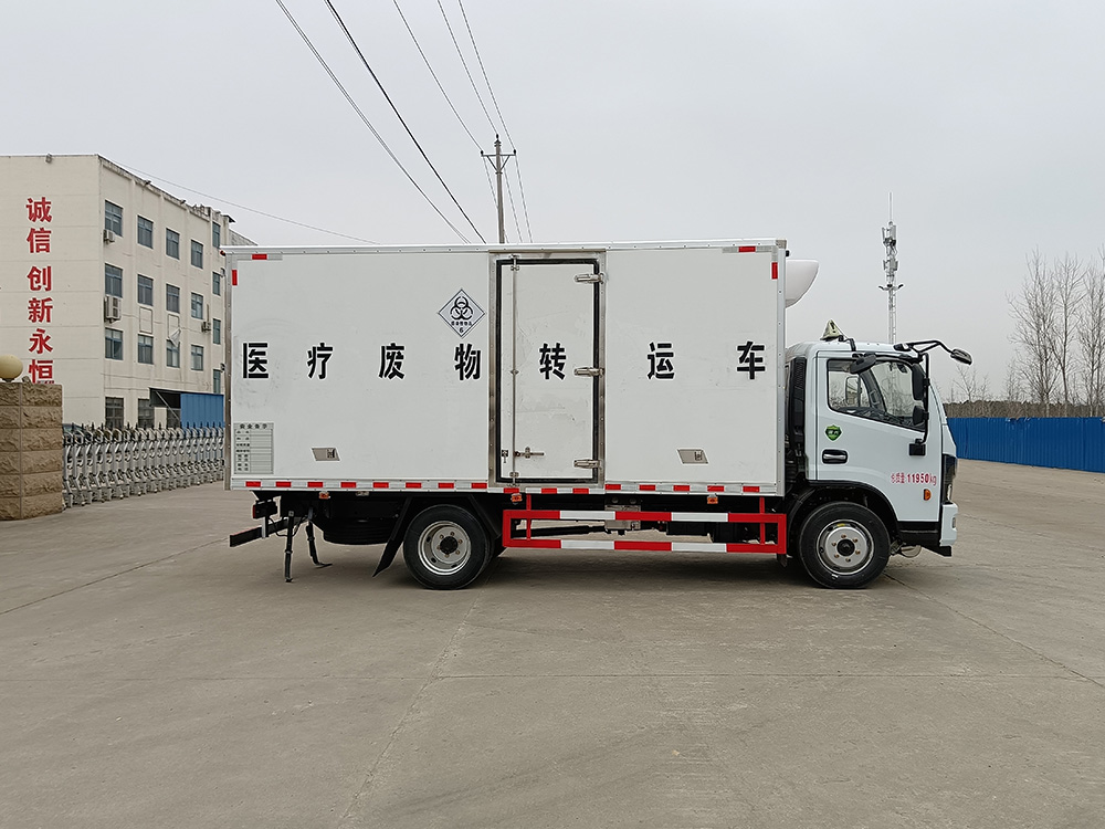 東風(fēng)多利卡D7F7醫(yī)療廢物轉(zhuǎn)運車